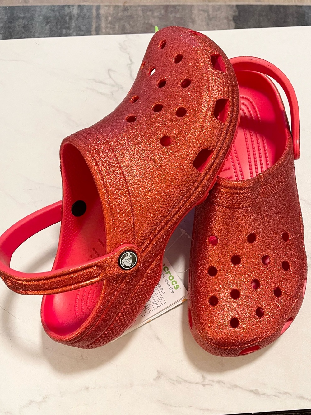 New CROCS red glitter clogs unisex scarlet  Dorothy men’s 11 woman’s 12-13